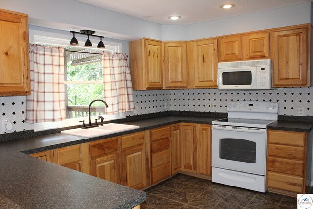 1605 W 11th St, Sedalia, MO 65301 - photo 17
