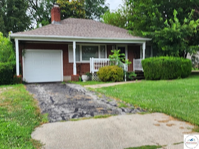 310 E Bodine St, Clinton, MO 64735 - photo 2