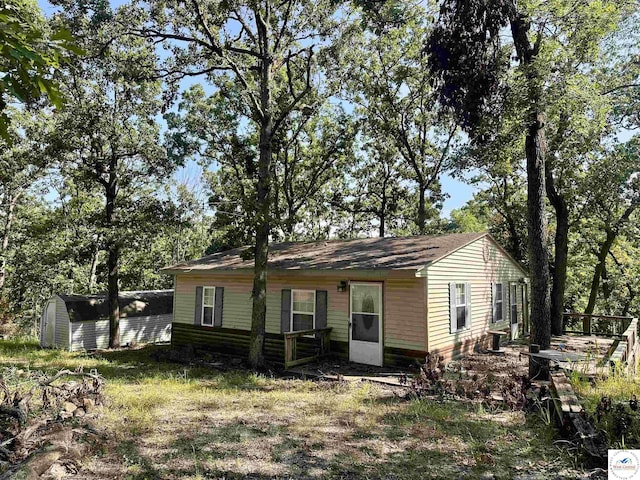 11256 Dawn Dr, Warsaw, MO 65355 - photo 1