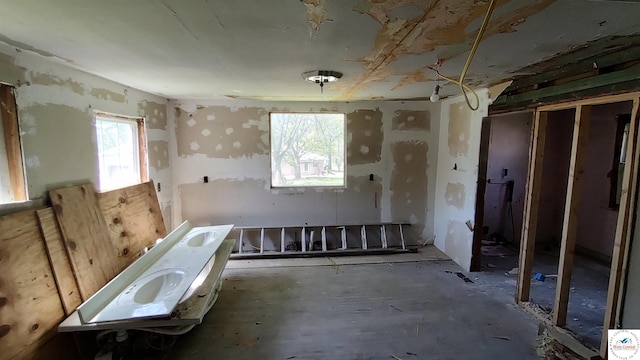 207 S Olive St, Calhoun, MO 65323 - view of misc room