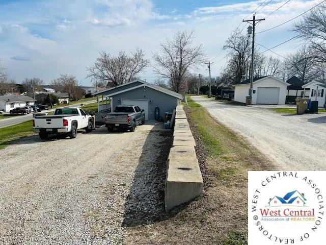 913 S Main St, Milan, MO 63556 - view of street featuring a residential view