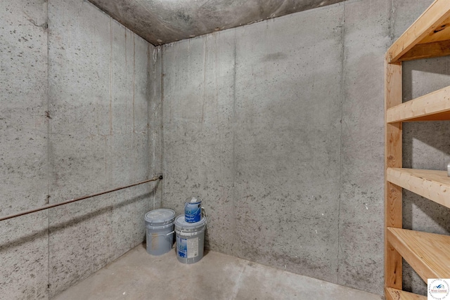 1715 Sycamore Dr, Sedalia, MO 65301 - interior space with concrete floors