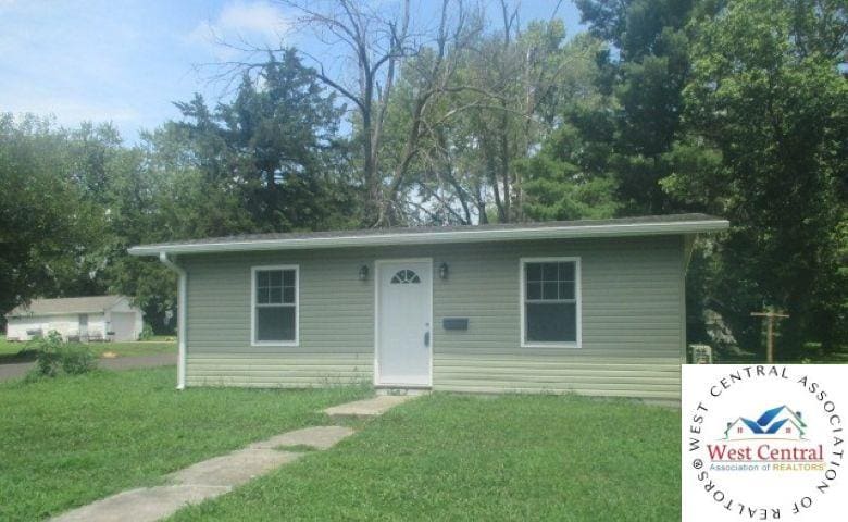 501 E Walnut St, Sedalia, MO 65301 - photo 1