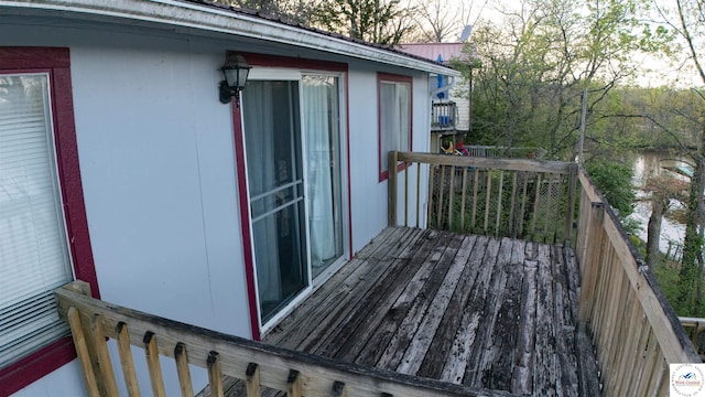 31560 Branch Ave, Warsaw, MO 65355 - view of wooden terrace