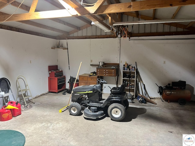 21609 Valley Rd, Warsaw, MO 65355 - view of garage