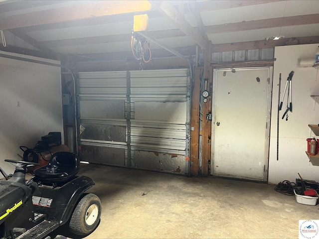 21609 Valley Rd, Warsaw, MO 65355 - view of garage