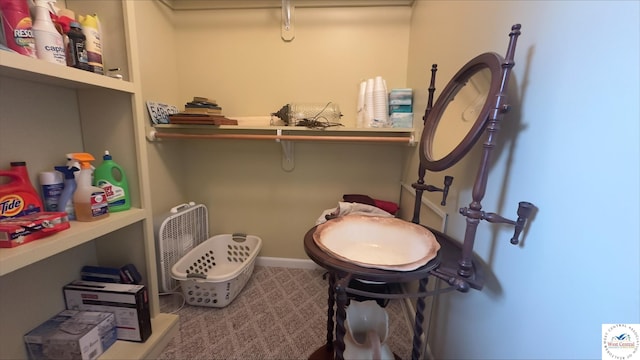 21609 Valley Rd, Warsaw, MO 65355 - bathroom featuring baseboards