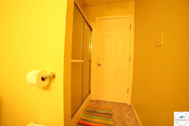 21609 Valley Rd, Warsaw, MO 65355 - view of corridor