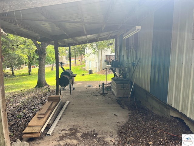 21609 Valley Rd, Warsaw, MO 65355 - exterior space with a lawn