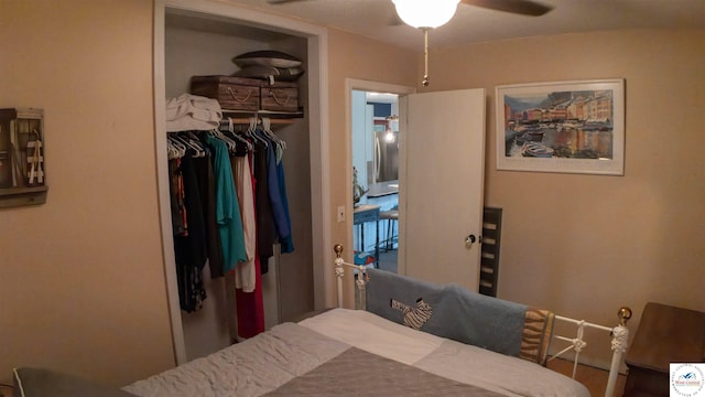 29781 Lake Road 57 Rd, Warsaw, MO 65355 - bedroom with a closet