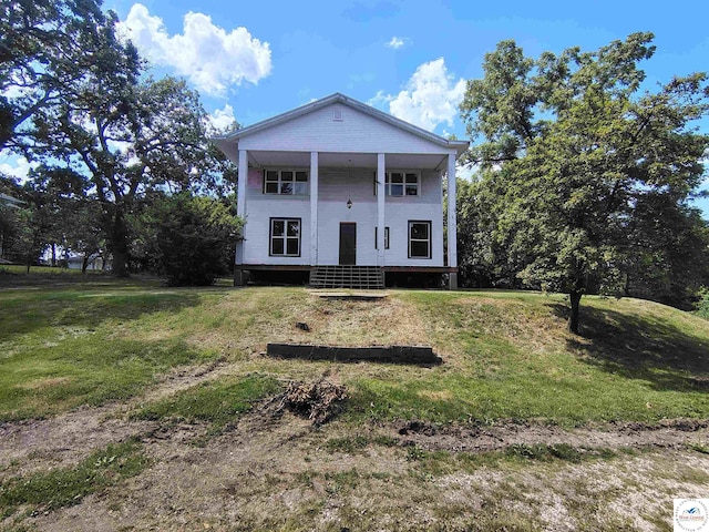 1105 Lay Ave, Warsaw, MO 65355 - neoclassical home with a front yard
