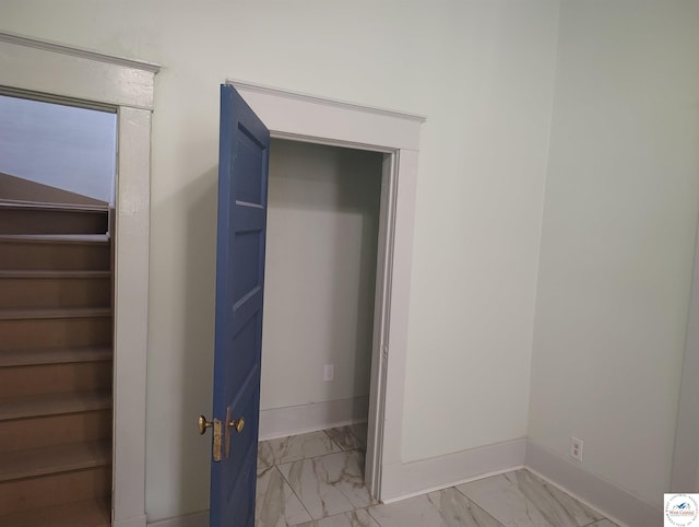 1105 Lay Ave, Warsaw, MO 65355 - view of closet