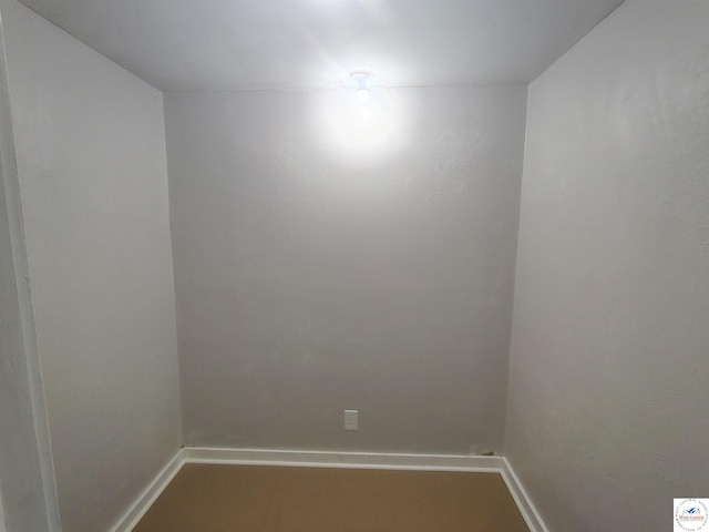 1105 Lay Ave, Warsaw, MO 65355 - spare room with baseboards