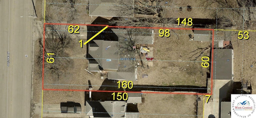 906 S 2nd St, Clinton, MO 64735 - map of property location with property parcel outlined