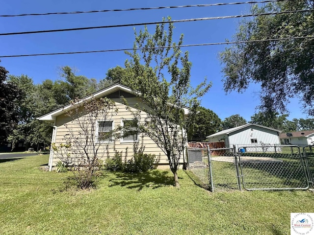 130 Center St, Tipton, MO 65081 - photo 14
