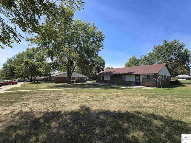206 N Ohio St, Chilhowee, MO 64733 - exterior space