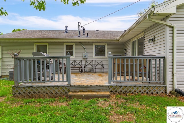 904 Leone Ave, Sedalia, MO 65301 - view of deck