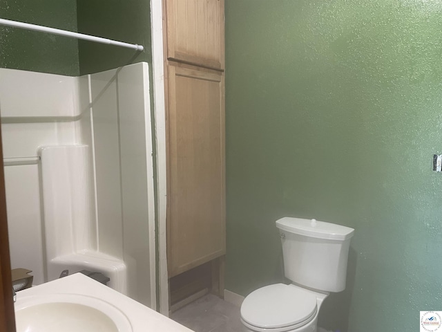 17254 Walnut Rd, Warsaw, MO 65355 - full bath with a shower and a textured wall