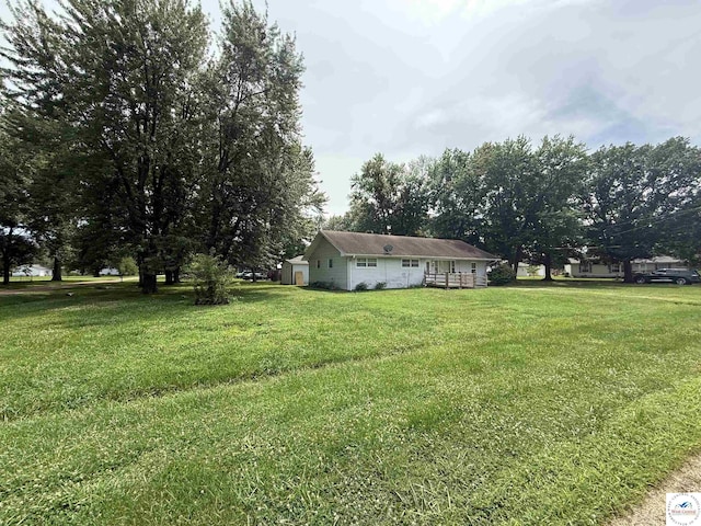 302 W Hiawatha St, Green Ridge, MO 65332 - photo 43