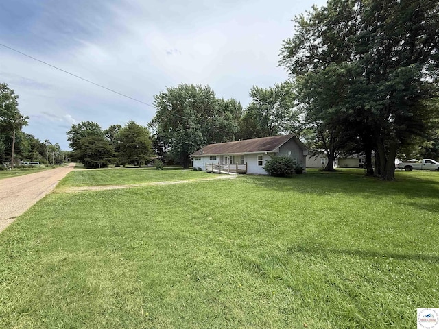 302 W Hiawatha St, Green Ridge, MO 65332 - photo 42
