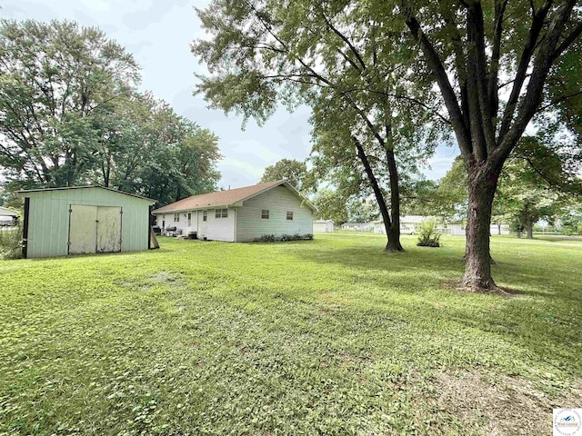 302 W Hiawatha St, Green Ridge, MO 65332 - photo 39