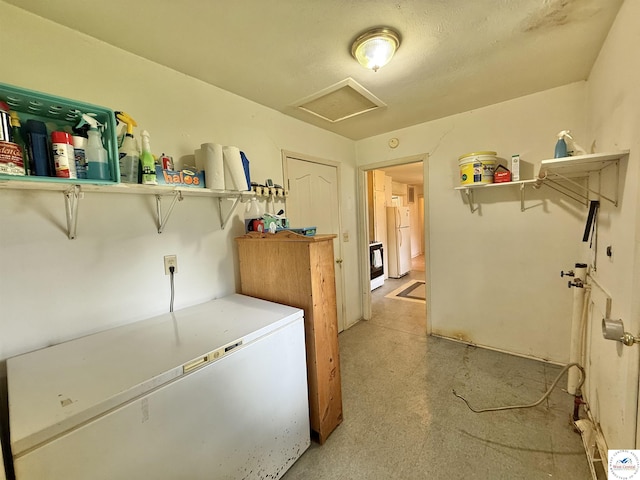 302 W Hiawatha St, Green Ridge, MO 65332 - photo 28