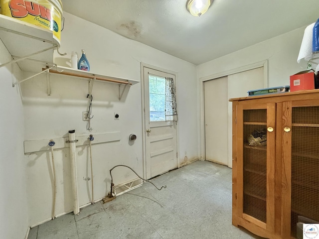 302 W Hiawatha St, Green Ridge, MO 65332 - photo 27
