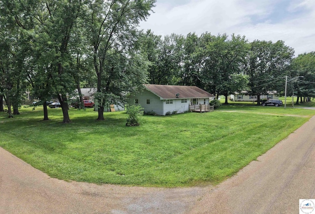 302 W Hiawatha St, Green Ridge, MO 65332 - photo 2
