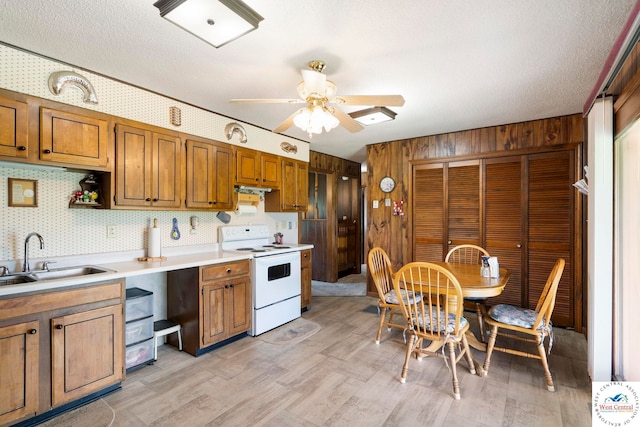 919 S Locust St, Sweet Springs, MO 65351 - photo 10