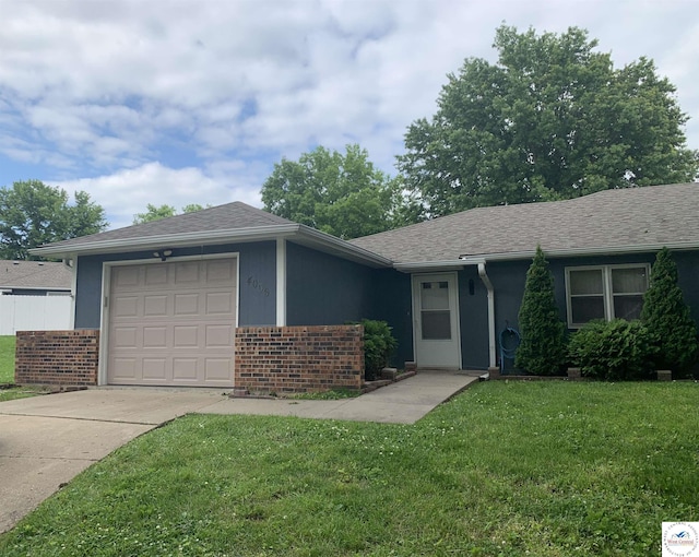 4006 S Cir, Sedalia, MO 65301 - photo 1