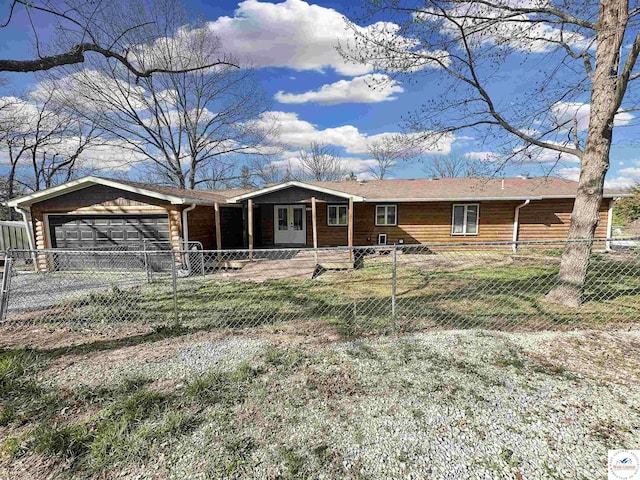 29125 Westwood Ave, Warsaw, MO 65355 - single story home featuring a fenced front yard and an attached garage