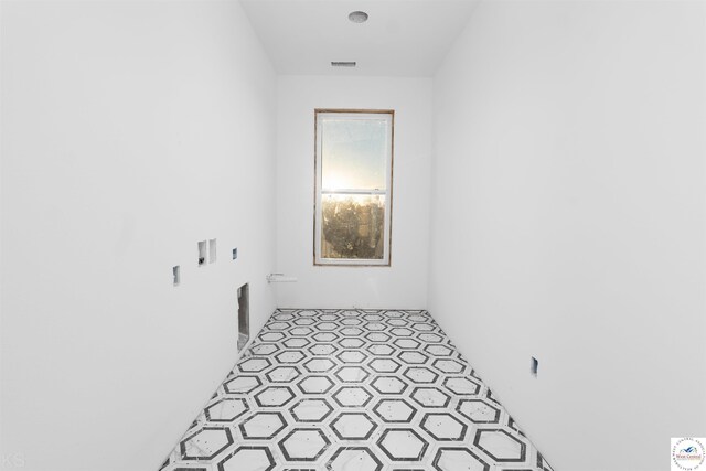 19166 Brockman Ave, Cole Camp, MO 65325 - empty room featuring visible vents