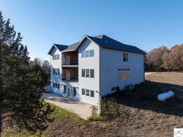 19166 Brockman Ave, Cole Camp, MO 65325 - view of property exterior featuring a patio area