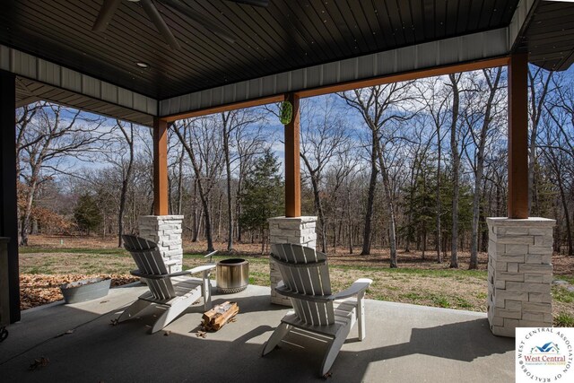 26112 Georgetown Ave, Warsaw, MO 65355 - view of patio