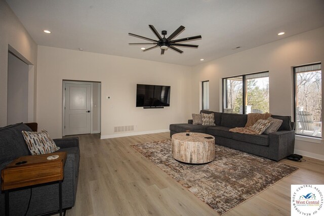 26112 Georgetown Ave, Warsaw, MO 65355 - living area with recessed lighting, light wood finished floors, baseboards, visible vents, and a ceiling fan