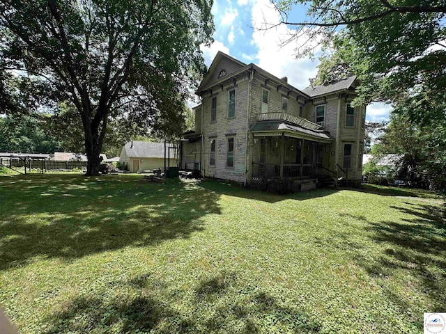 212 S Olive St, Windsor, MO 65360 - photo 4