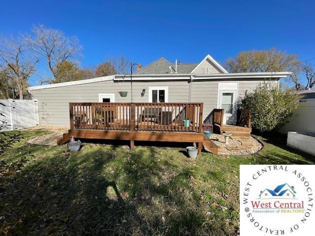 412 E Walnut St, Clinton, MO 64735 - back of house with a deck