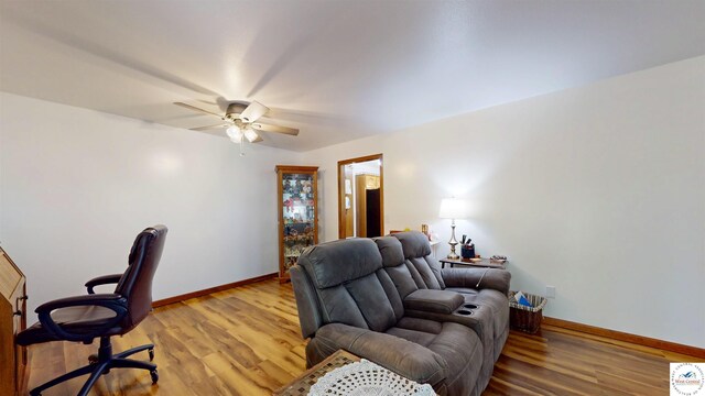 20543 Kindle Rd, Warsaw, MO 65355 - photo 26