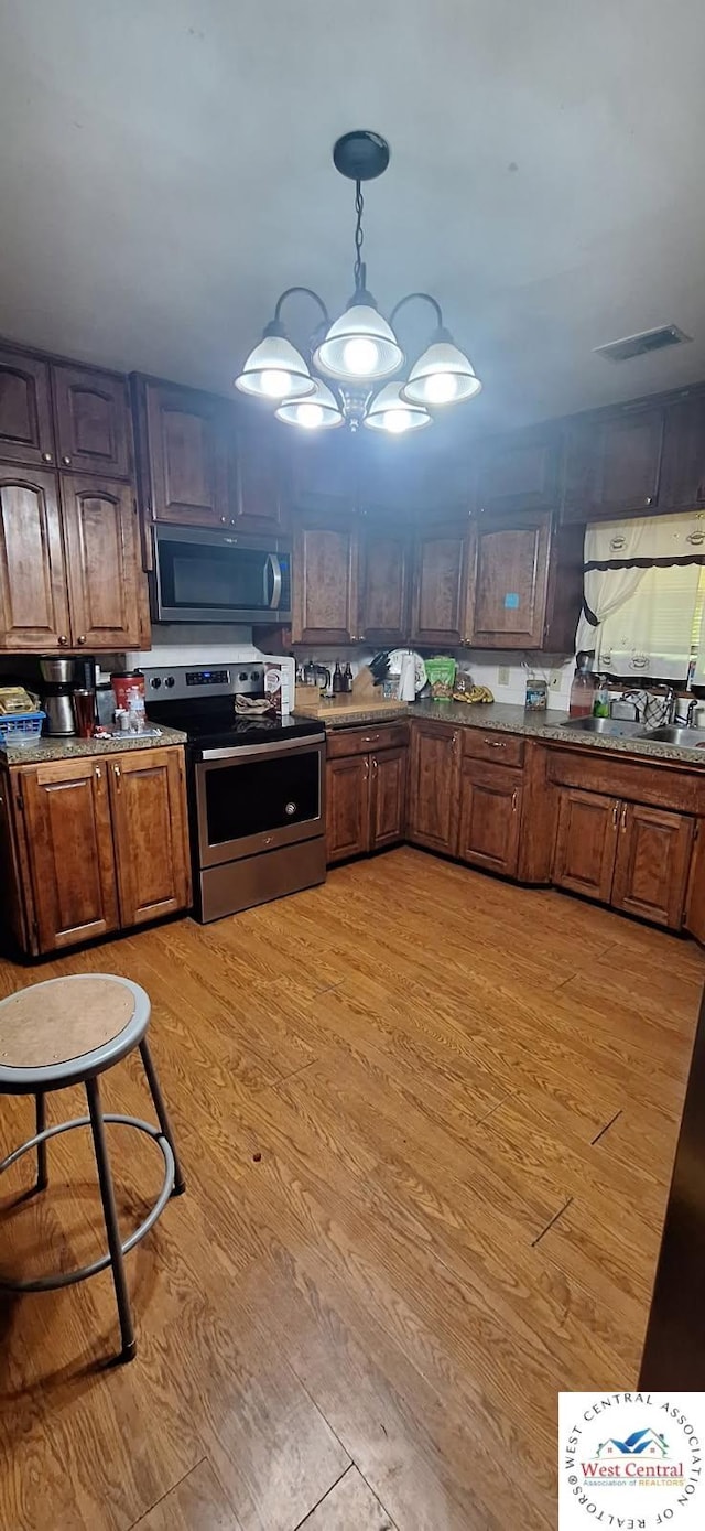 305 N Main St, Green Ridge, MO 65332 - photo 16