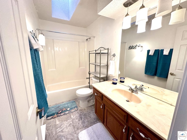 28801 Herbs Rd, Lincoln, MO 65338 - bathroom featuring vanity, a skylight, and shower / bath combination