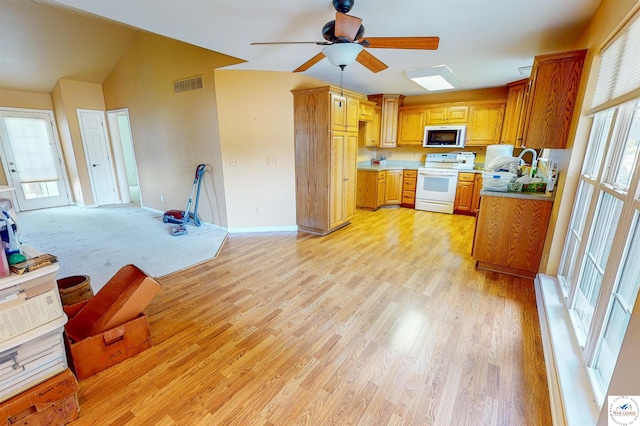 302 Katy Cir, Sedalia, MO 65301 - photo 3