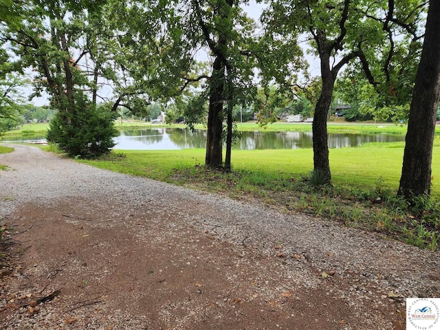10075 Otter Rd, Clinton, MO 64735 - view of road featuring a water view
