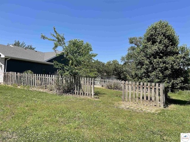 845 Ww Hwy, Osceola, MO 64776 - view of yard
