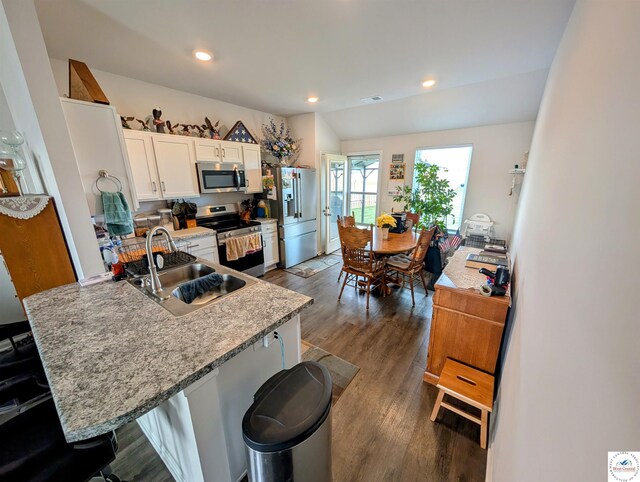 800 Bentley Dr, Belton, MO 64012 - photo 4