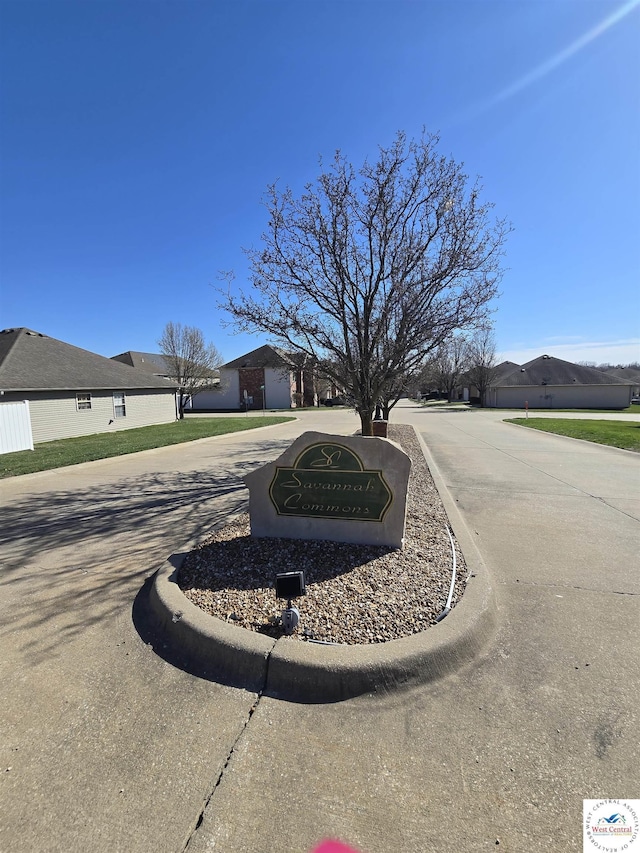 view of road featuring a residential view