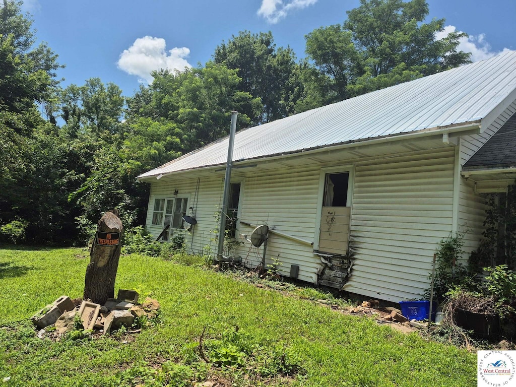 609 E Florence St, Windsor, MO 65360 - photo 3