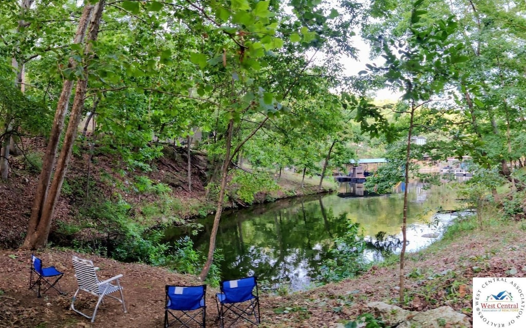 Blue Coveview Ln, Sunrise Beach, MO 65079
