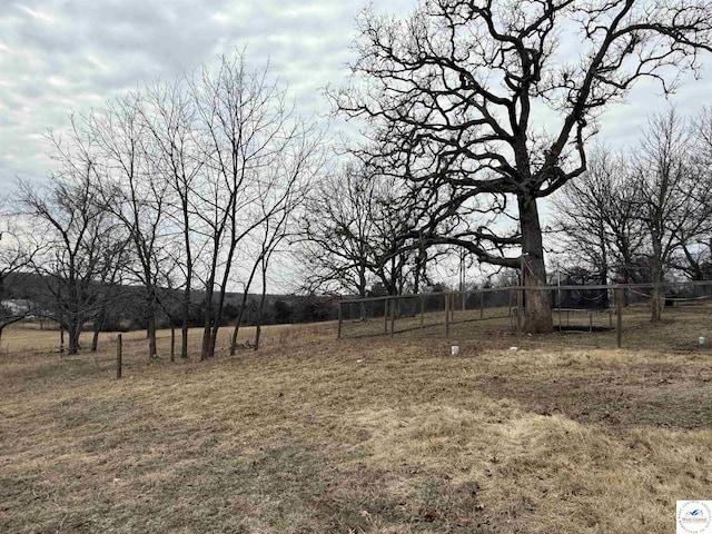 34443 Peters Ave, Warsaw, MO 65355 - view of yard featuring fence