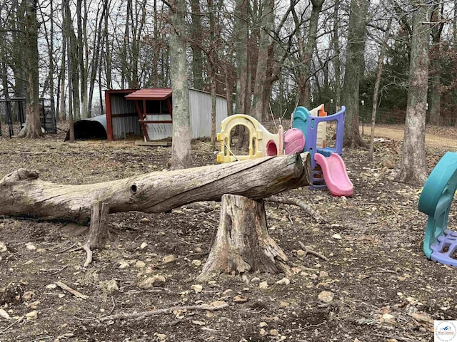 34443 Peters Ave, Warsaw, MO 65355 - view of play area