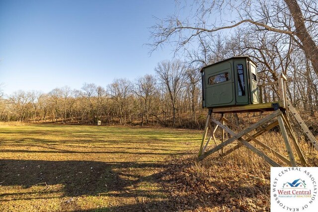 000 Waisner Ave, Edwards, MO 65326